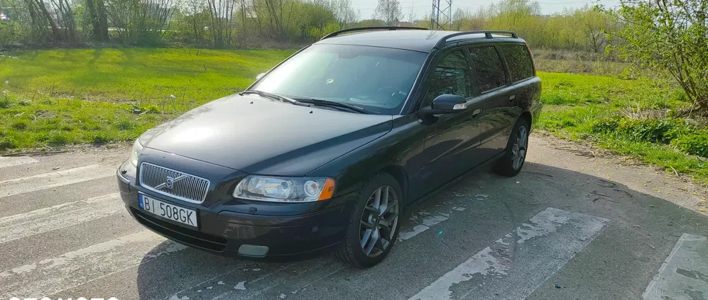 samochody osobowe Volvo V70 cena 23900 przebieg: 228400, rok produkcji 2007 z Białystok